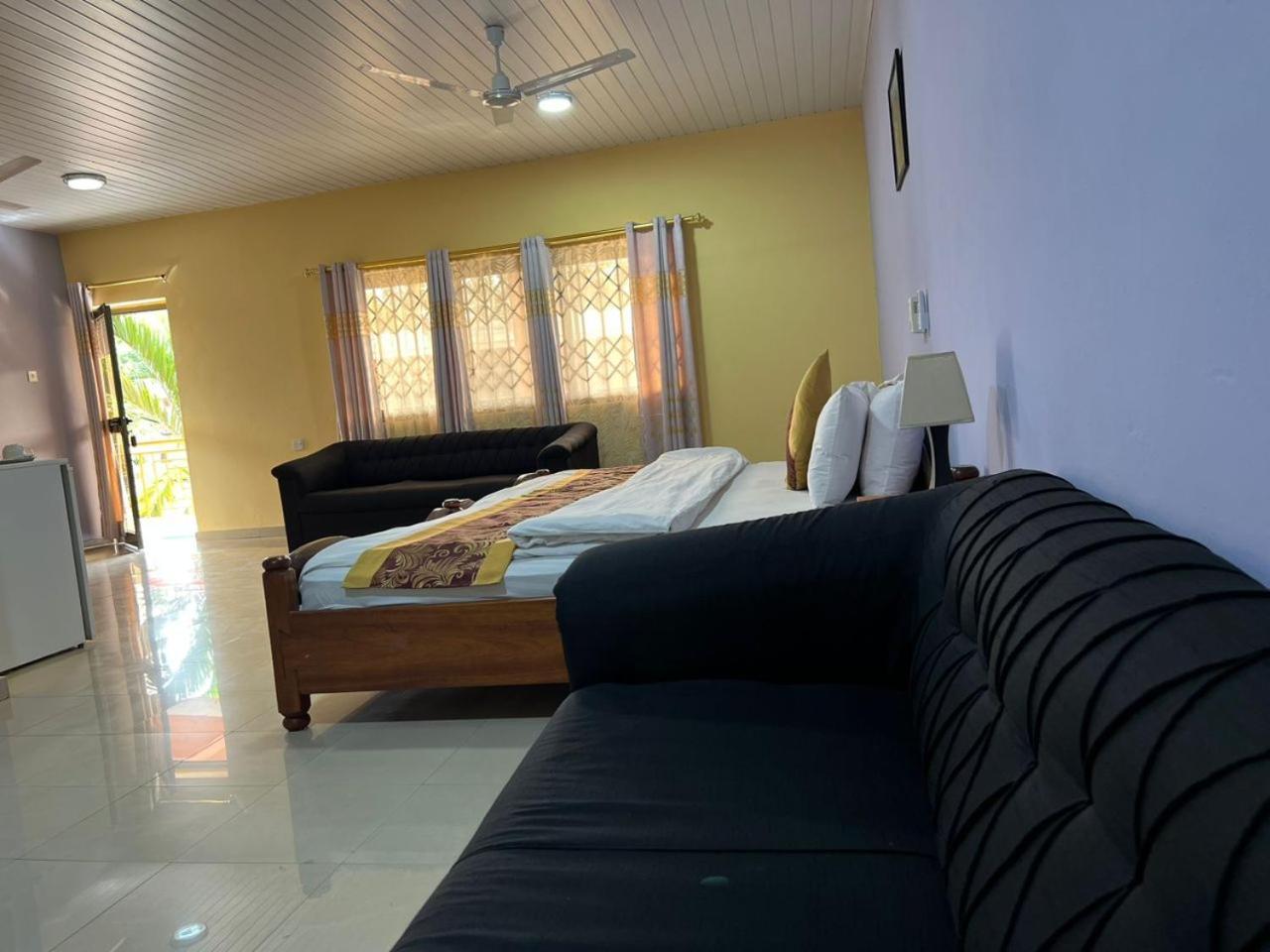 Hans Cottage Botel Cape Coast Kültér fotó